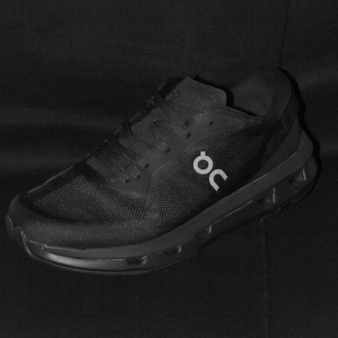 On Cloudzone negro 47405 8