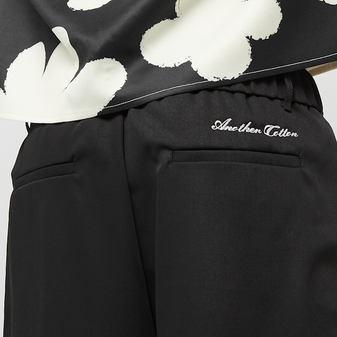 Another Cotton Lab Double Pleated Shorts czarny 47521 4