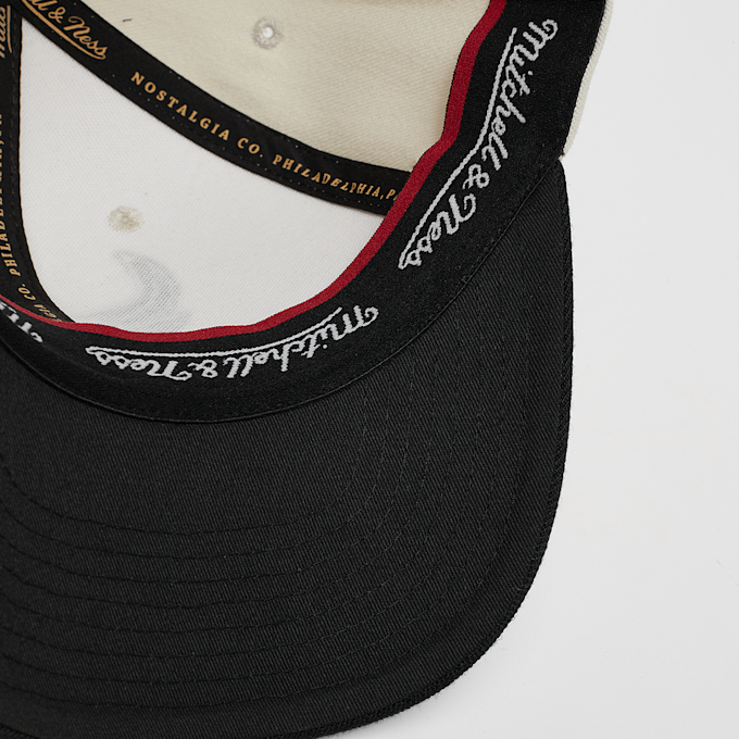 Mitchell & Ness Bulls Classic Red Chicago Bulls beż 47593 3