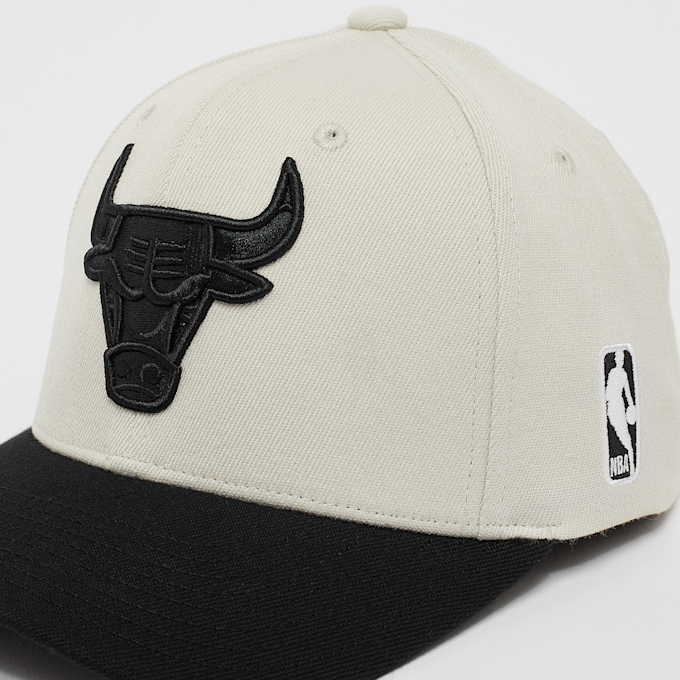 Mitchell & Ness Bulls Classic Red Chicago Bulls beż 47593 4