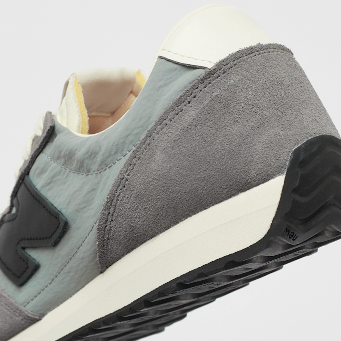 New Balance 471 cinzento 47603 7