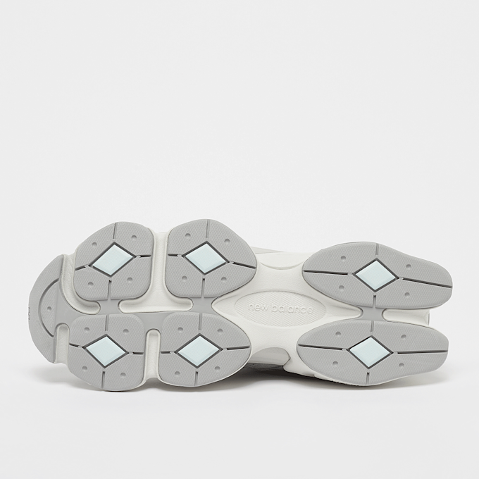 New Balance 9060 grau 47612 4