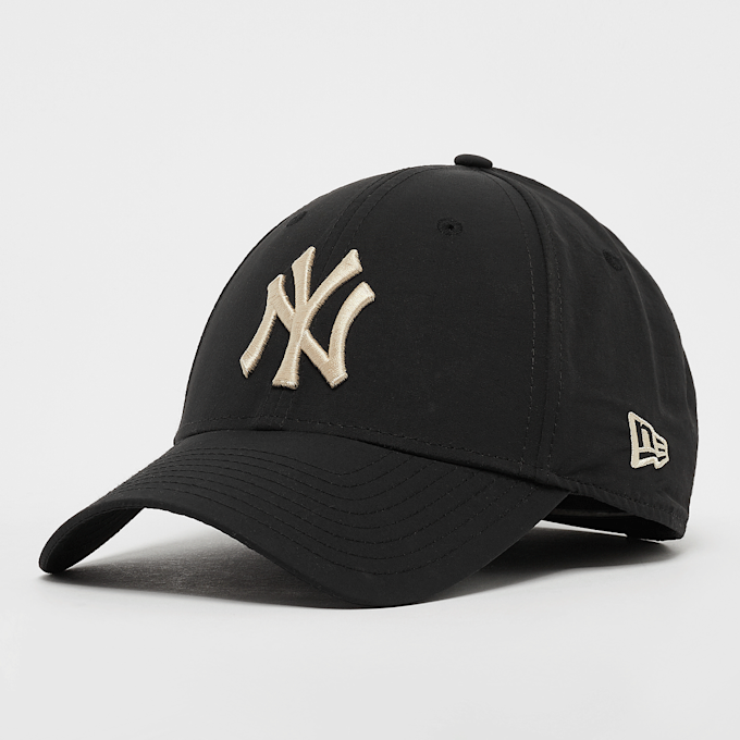 New Era 9Forty Recycled New York Yankees schwarz 47618 1