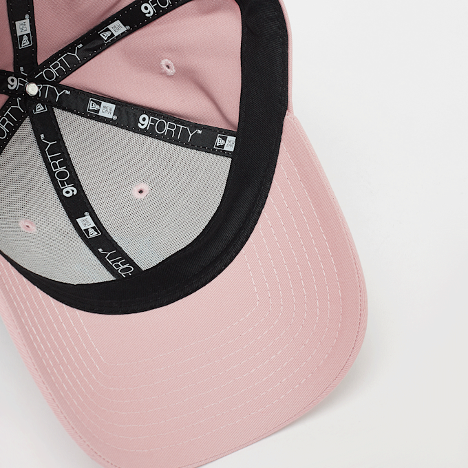 New Era FEMALE 9FORTY League Essential New York Yankees różowy 47652 3