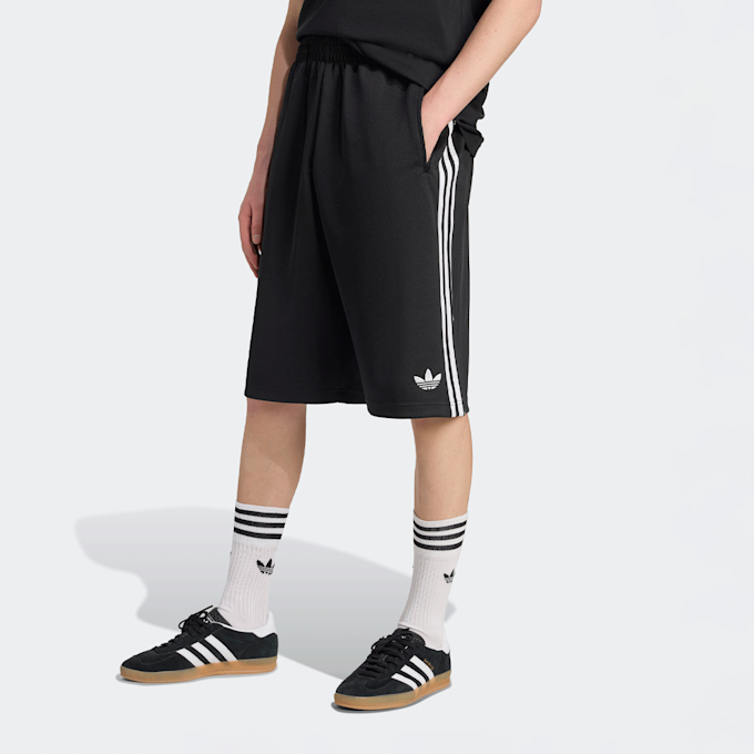 adidas Originals Oversized 3-Streifen Short zwart 47705 1