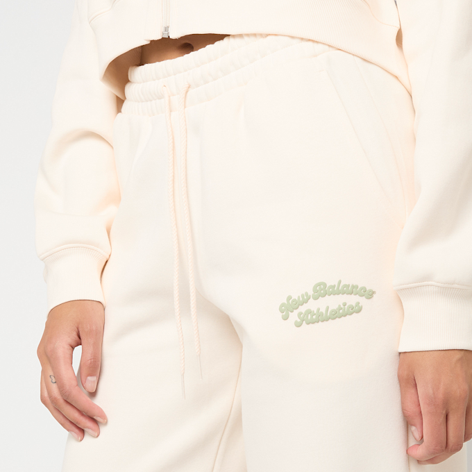 New Balance Linear Heritage Fleece Wide Leg Pants bege 47716 4