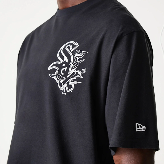 New Era MLB Chicago White Sox Floral Graphic Oversized Tee crna 47727 3