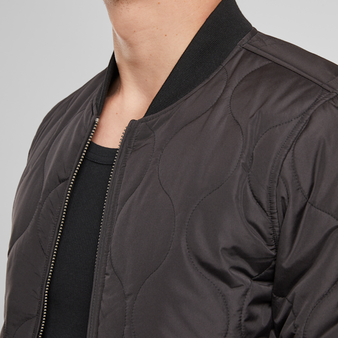 Urban Classics Onion Quilted Bomber schwarz 47778 3