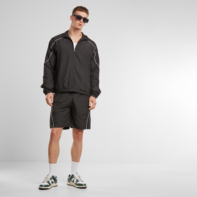 Urban Classics Piped Panel Trackjacket negro 47779 4