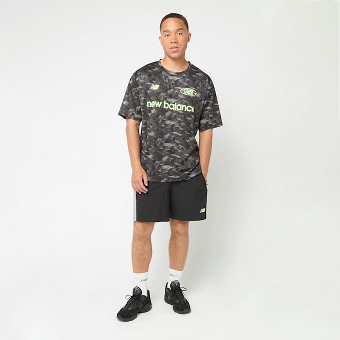 New Balance 7 Inch Woven Short czarny 47806 6