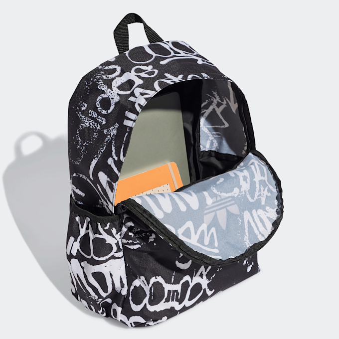 adidas Originals Graffiti Backpack negro 47855 4