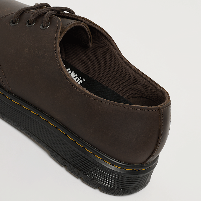 Dr. Martens Brookline Low 3 Eye Shoe castanho 47952 7
