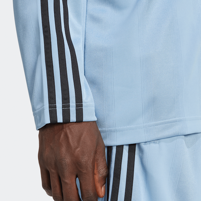 adidas Originals T-shirt Manches Longues en Jersey Jacquard bleu 48008 4