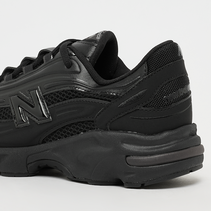 New Balance 1000 (GS) czarny 48031 7