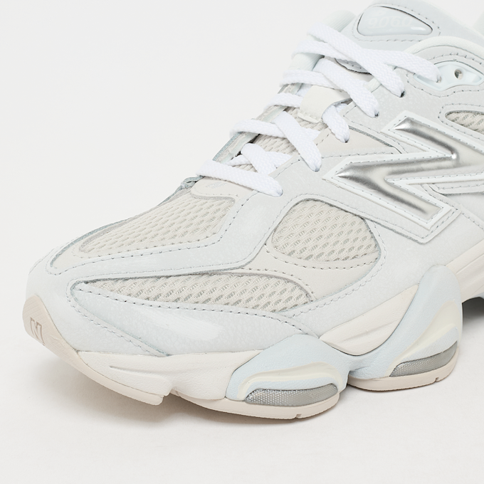 New Balance 9060 grijs 47980 6