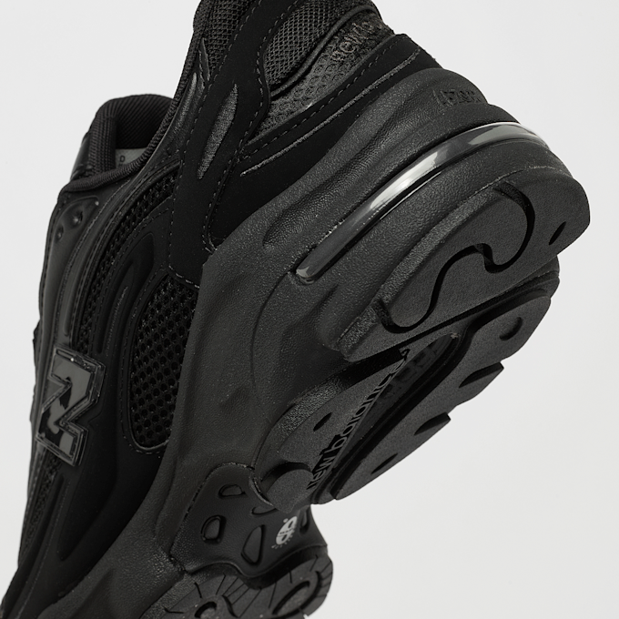 New Balance 1000 negro 48061 7