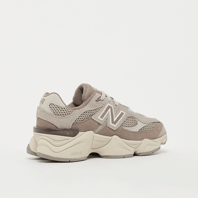 New Balance 9060 (PS) marrón 48079 3