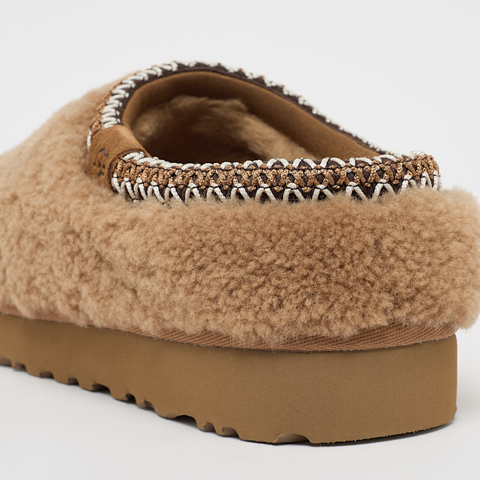 UGG Tasman Maxi Curly smeđa 48097 7