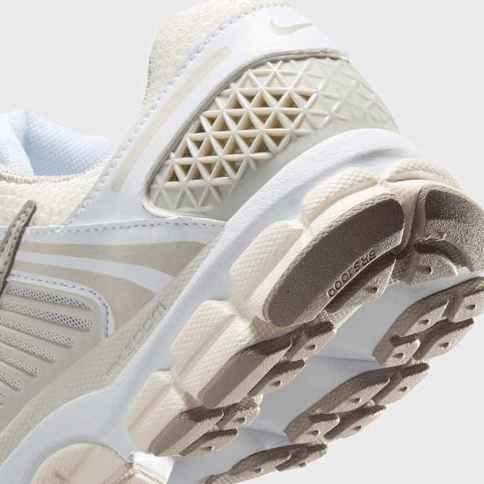 Nike Zoom Vomero 5 bianco 48346 8