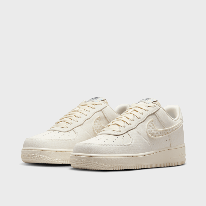 Nike Air Force 1 '07 LX bege 48316 4