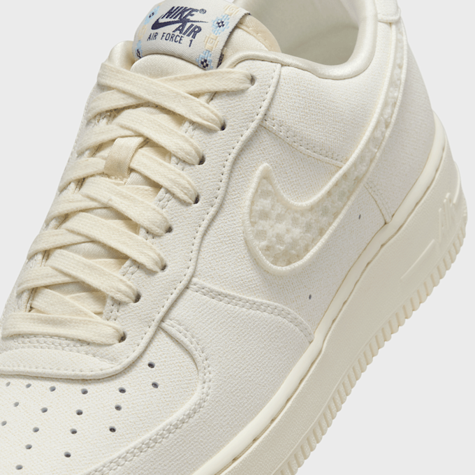 Nike Air Force 1 '07 LX bež 48316 7