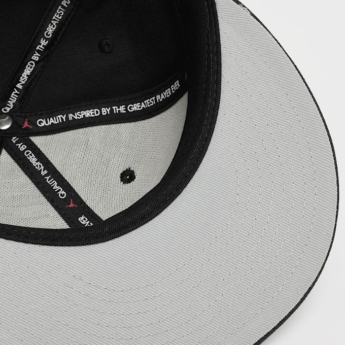 Jordan Pro Cap negro 48400 3