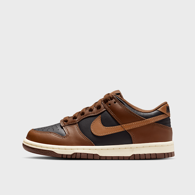 Nike   Dunk Low (GS) smeđa 48480 1
