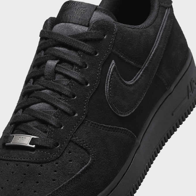 Nike Air Force 1`07 LV8 noir 48552 7