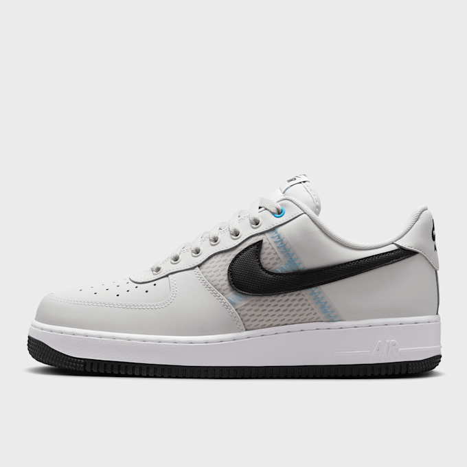 Nike Air Force 1`07 LV8 weiß 48495 1