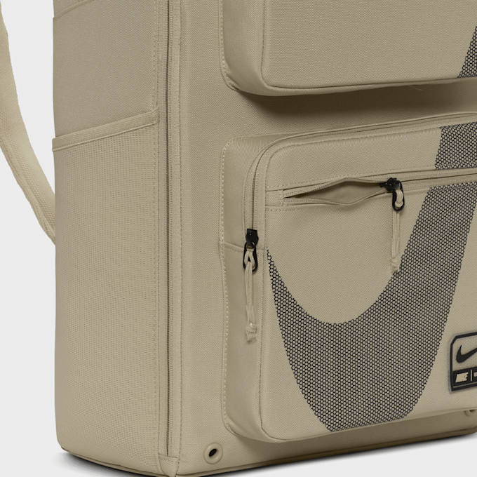 Nike Utility Speed 2.0 beż 48639 7