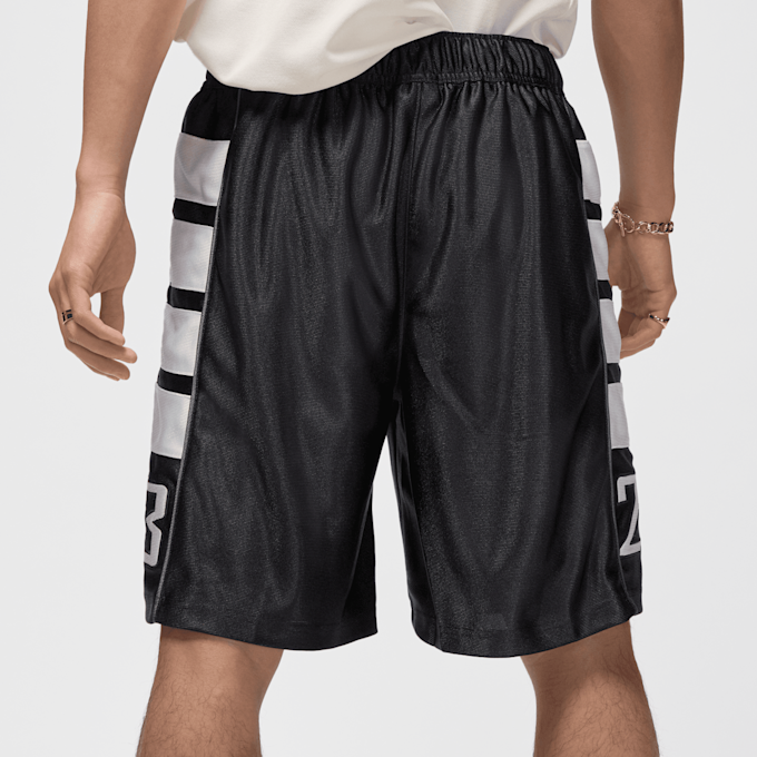 Jordan Brooklyn Cat Scratch Shorts preto 48702 2