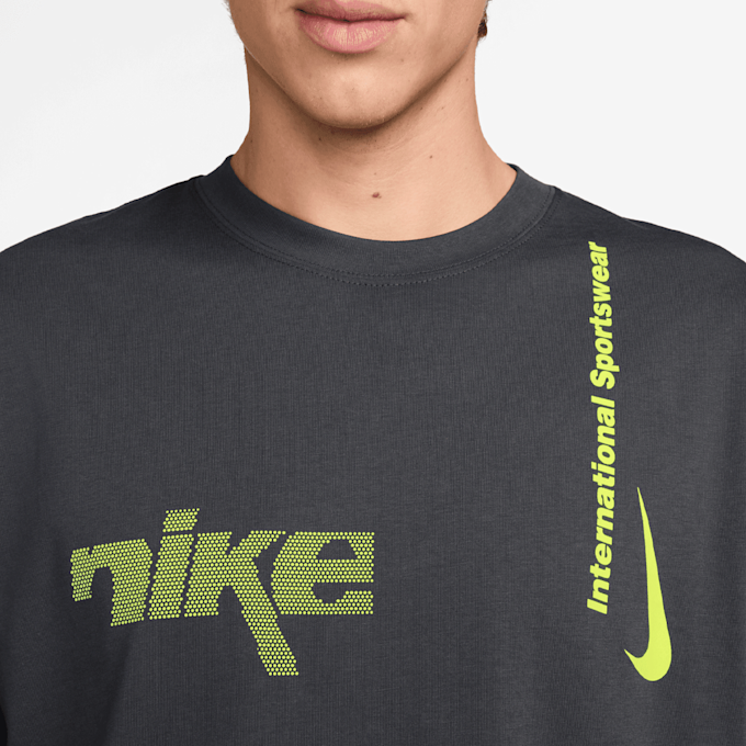 Nike   Sportswear Tee M90 Swoosh Sport szary 48732 3