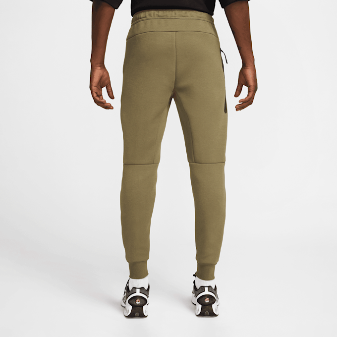 Nike Tech Fleece Jogger zielony 48798 2