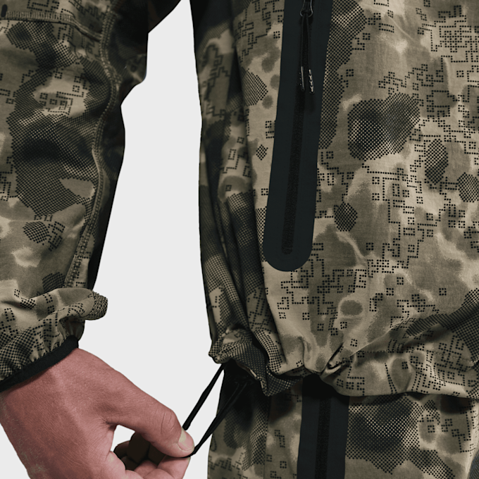 Nike Tech Dri-FIT Woven Camo Windrunner Oversized Jacket camo 48804 6