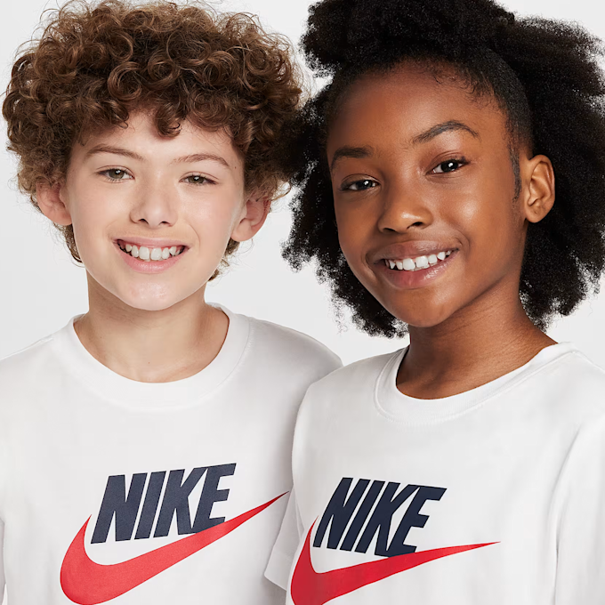 Nike Sportswear Tee HBR Futura blanco 48816 3