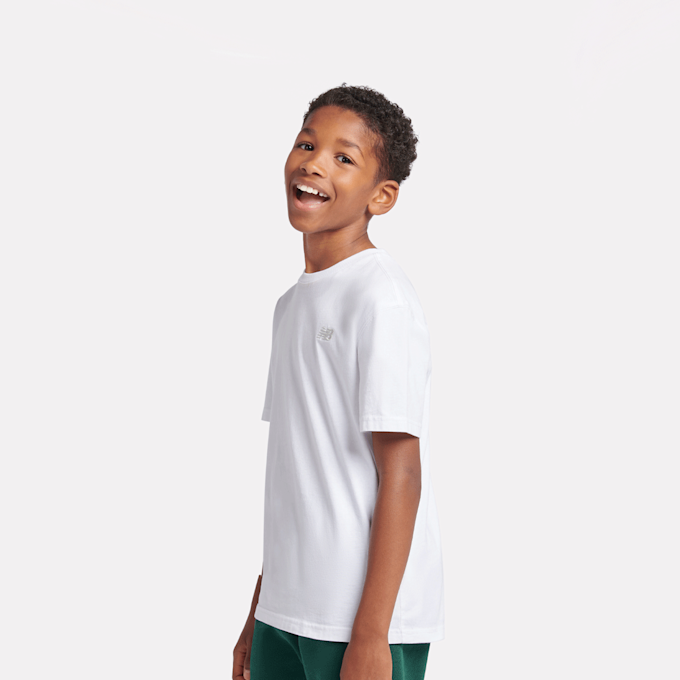 New Balance Boys Small Logo T-Shirt blanco 48986 2