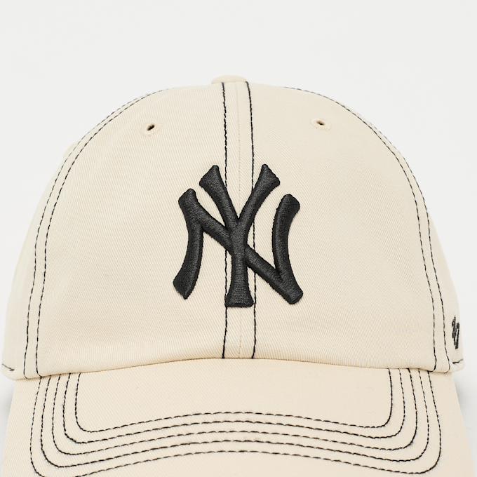 '47 Clean Up Contrast Stitch MLB New York Yankees beige 49070 4