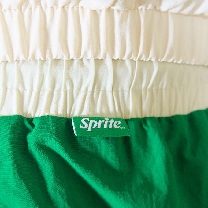 Sprite x SNIPES Zip Off Colorblock Track Pants zelena 49163 4