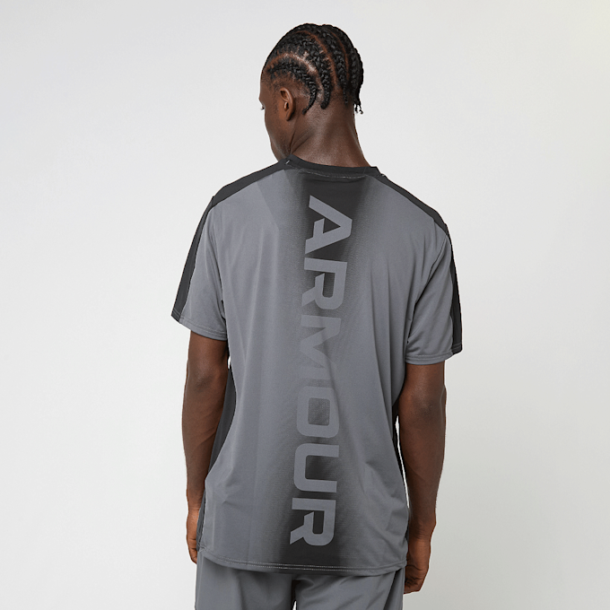 Under Armour HG Wordmark Shortsleeve grigio 49180 2