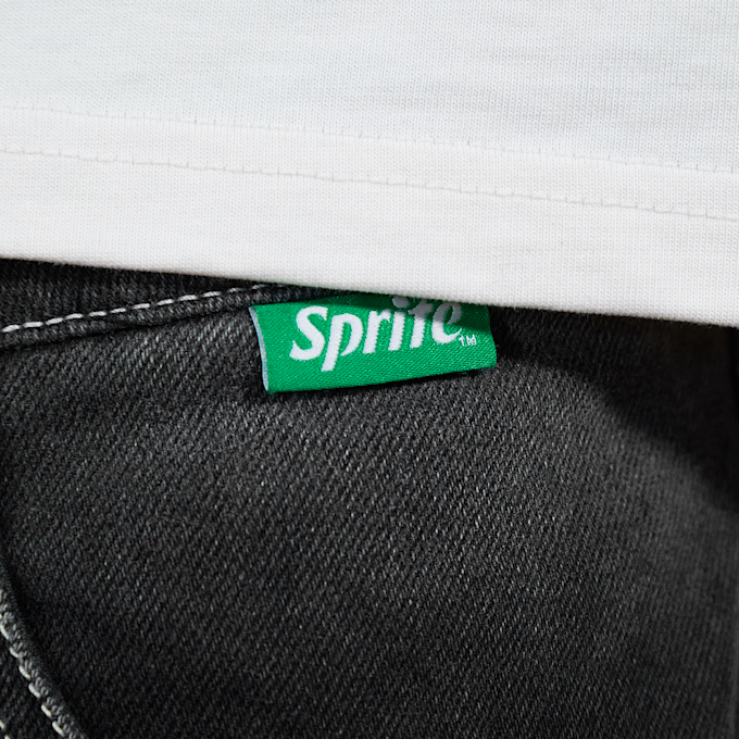 Sprite x SNIPES Spark Denim Shorts grijs 49199 5