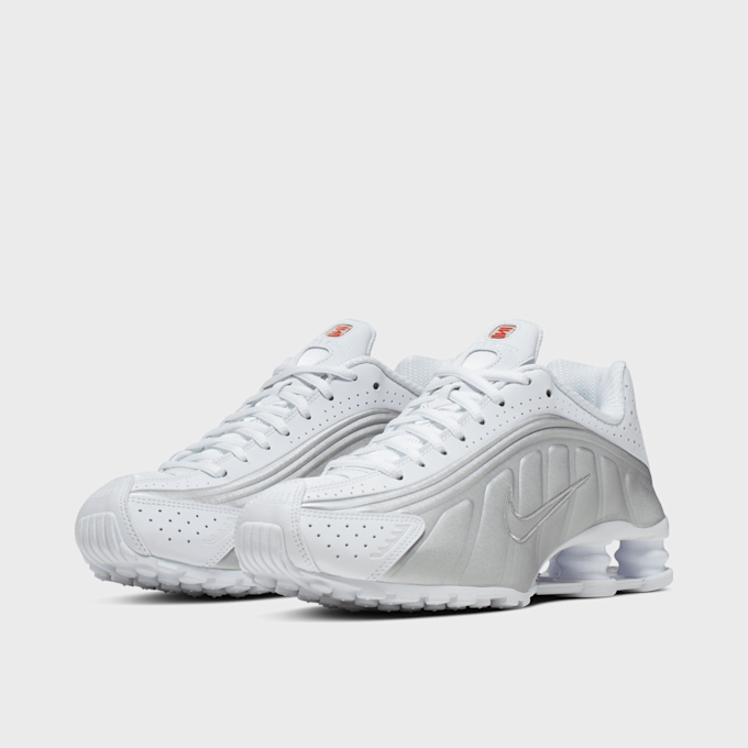 Nike WMNS Shox R4 branco 49408 4