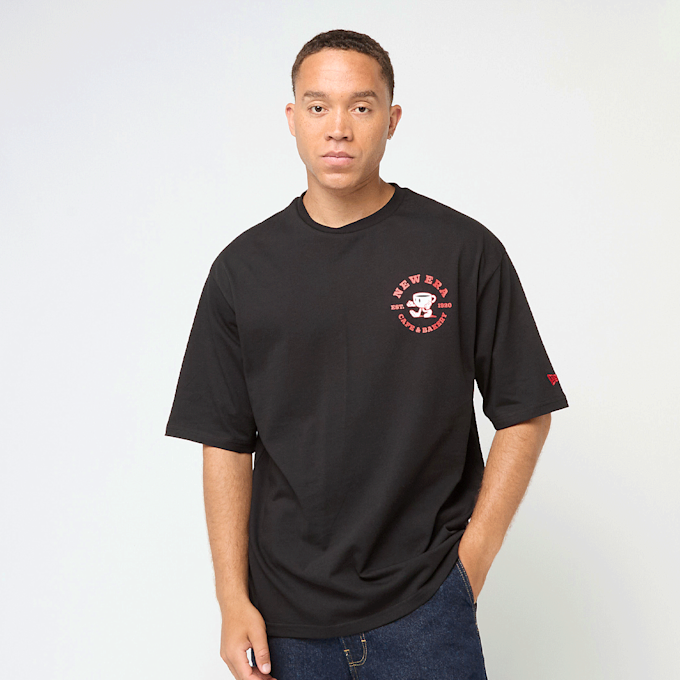 New Era Oversized Graphic Tee crna 49734 2