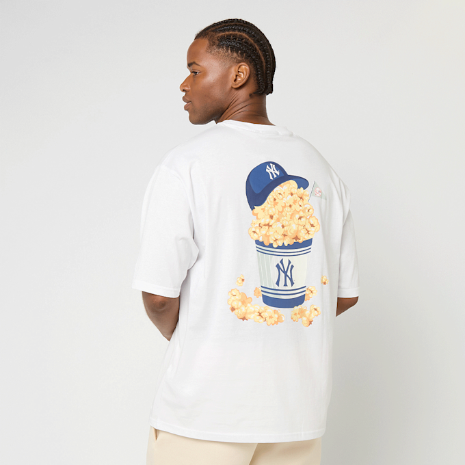 New Era MLB Food Graphic Oversized Tee New York Yankees branco 49740 1