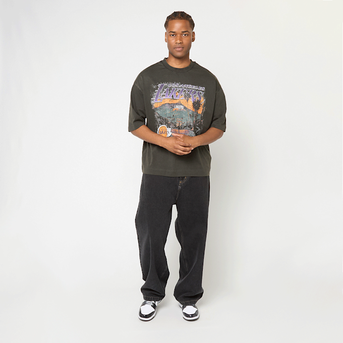 New Era NBA Washed Graphic Tee Los Angeles Lakers grau 49738 4