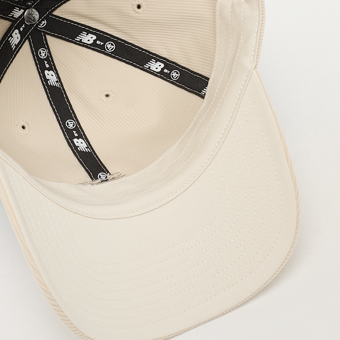 New Balance '47 Clean Up Cord Cap beż 49778 3
