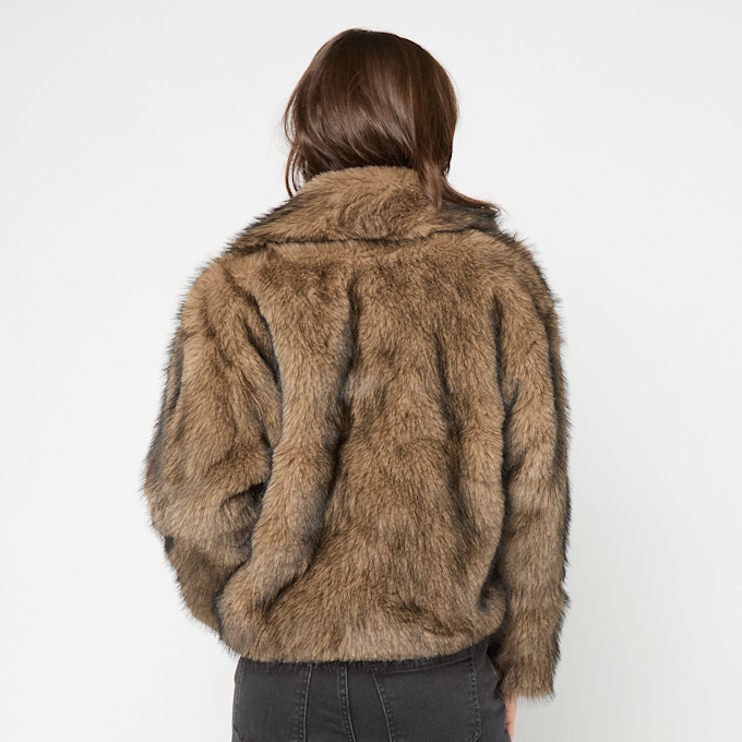 Urban Classics Short Faux Fur Jacket bruin 61392 2
