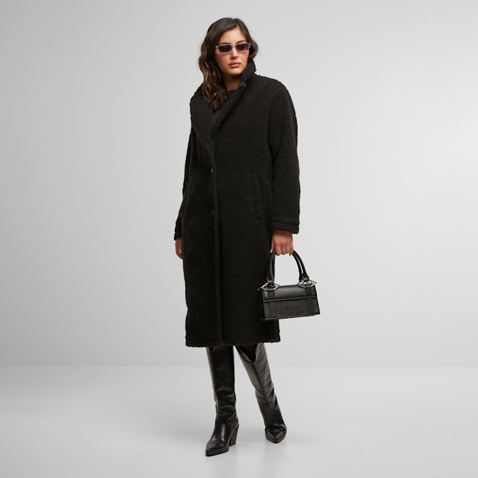 Urban Classics Ladies Teddy Long Coat noir 61398 4