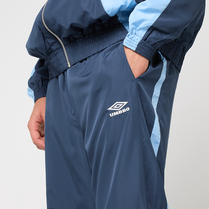 Umbro D Track Pants blauw 84430 5