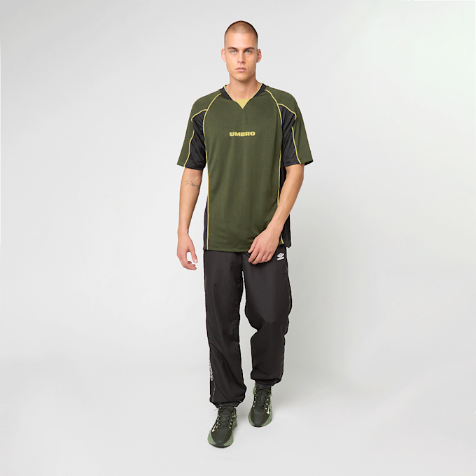 Umbro Panelled Raglan Shirt verde 84437 4