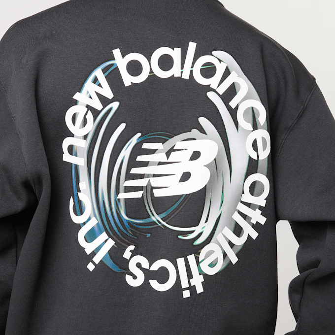 New Balance Light Trails Graphic Hoodie czarny 84590 4